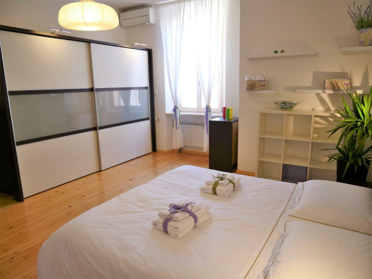 3Papige Apartment Piran Exteriör bild