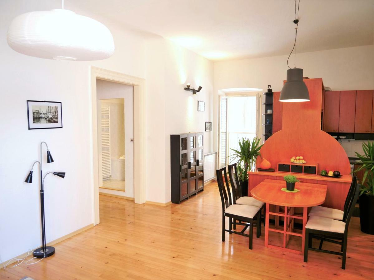 3Papige Apartment Piran Exteriör bild